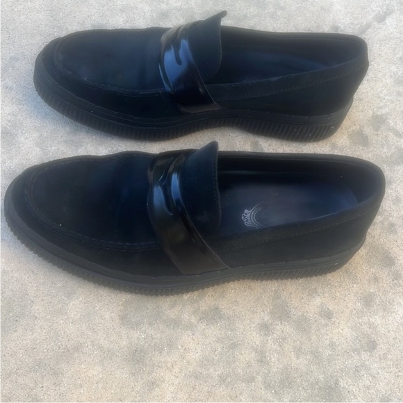 TODS Men\'s Black Suede Lug Sole Penny Loafer Shoe Size 7 main image 7